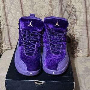UA...Jordan 12's VELVET "Purple and Gold" 🟪🟨